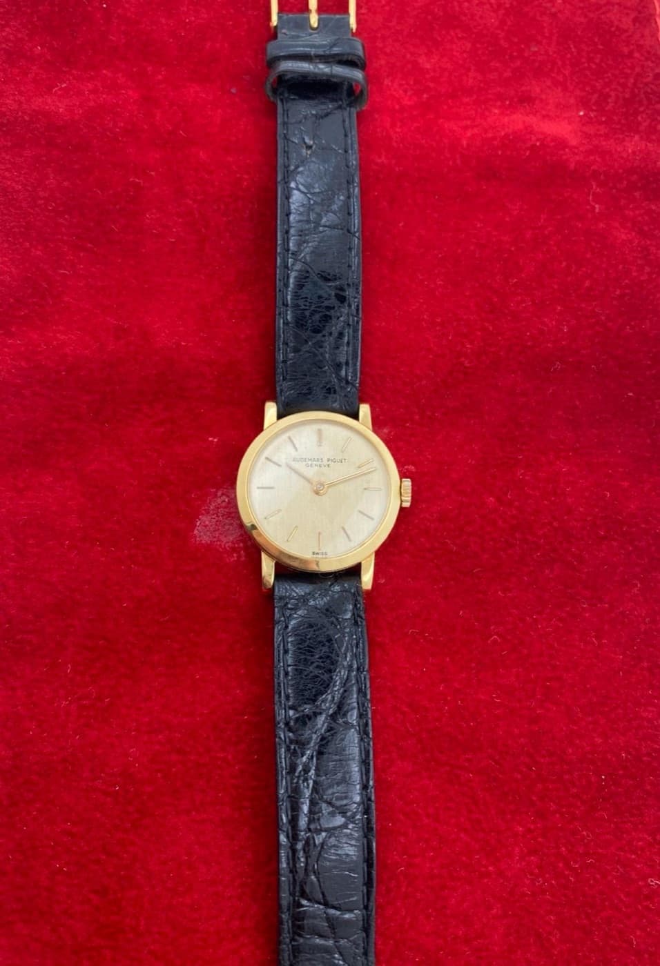 Audemars Piguet Vintage Damenuhr (Gelbgold) – Ansicht 6