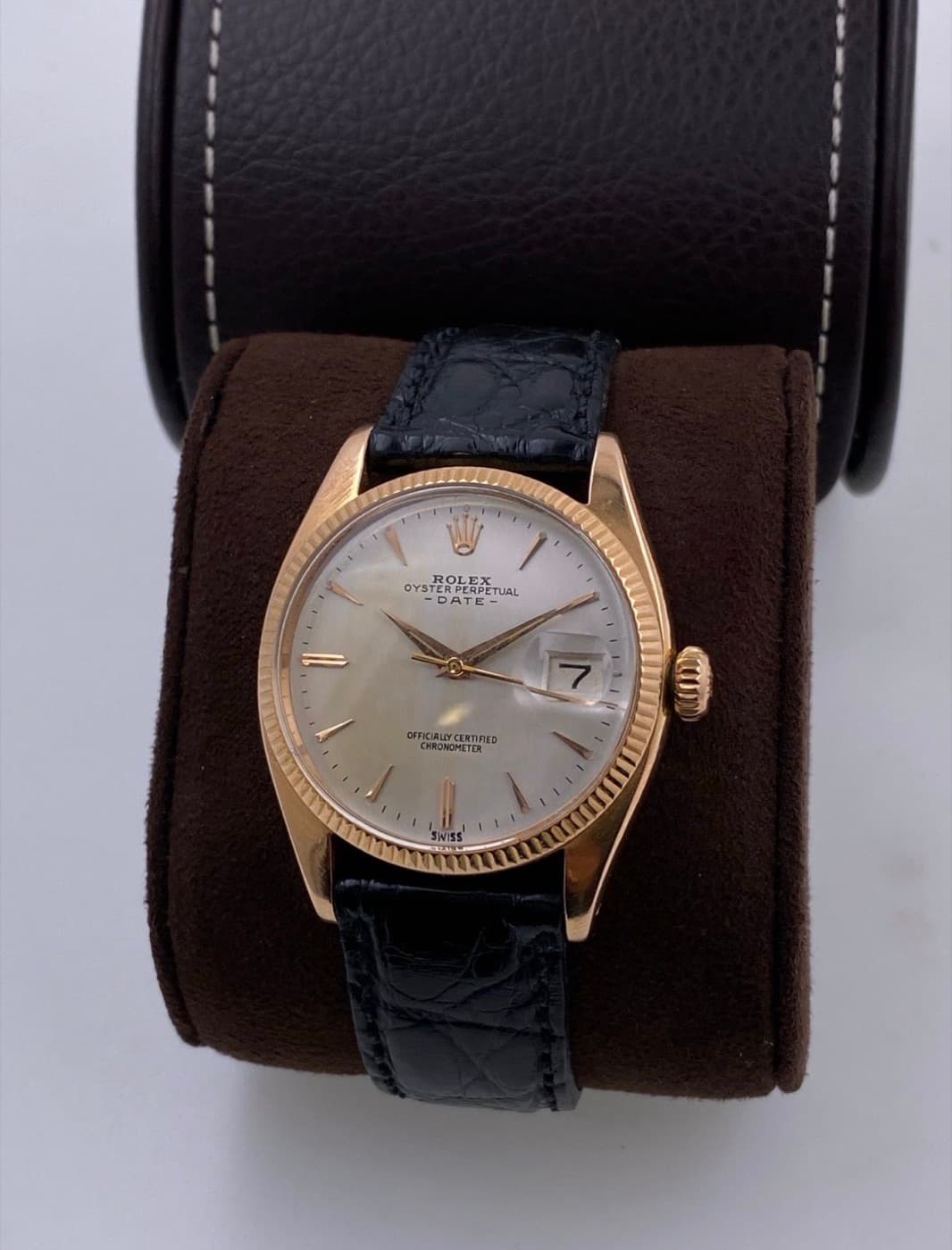 Rolex Oyster Perpetual Date (Roségold) – Ansicht 4
